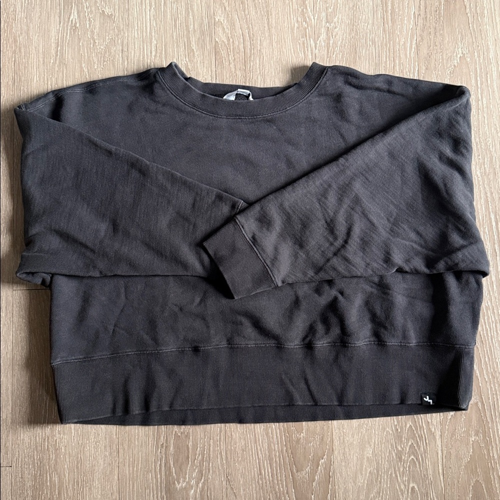 JoyLab Black Cropped Crewneck